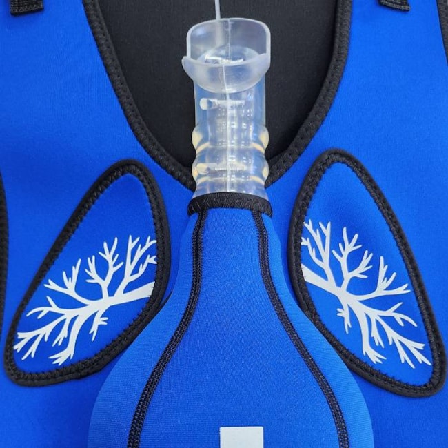 Colete Simulador da Manobra de Heimlich Infantil para Treinamento de Desengasgo-b04d322b-e51c-458f-b4c3-d80ea0b20ec1