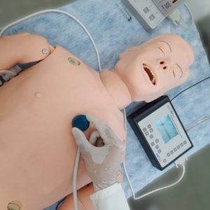 Manequim Bissexual, Simulador Para Treino Habilidades Clínicas, Ausculta, Acls, Dea E Ecg Ren