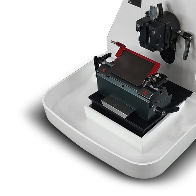 Micrótomo Rotativo Semi-Automático-bb841a69-6adc-43be-b3a6-6f9ef604602a